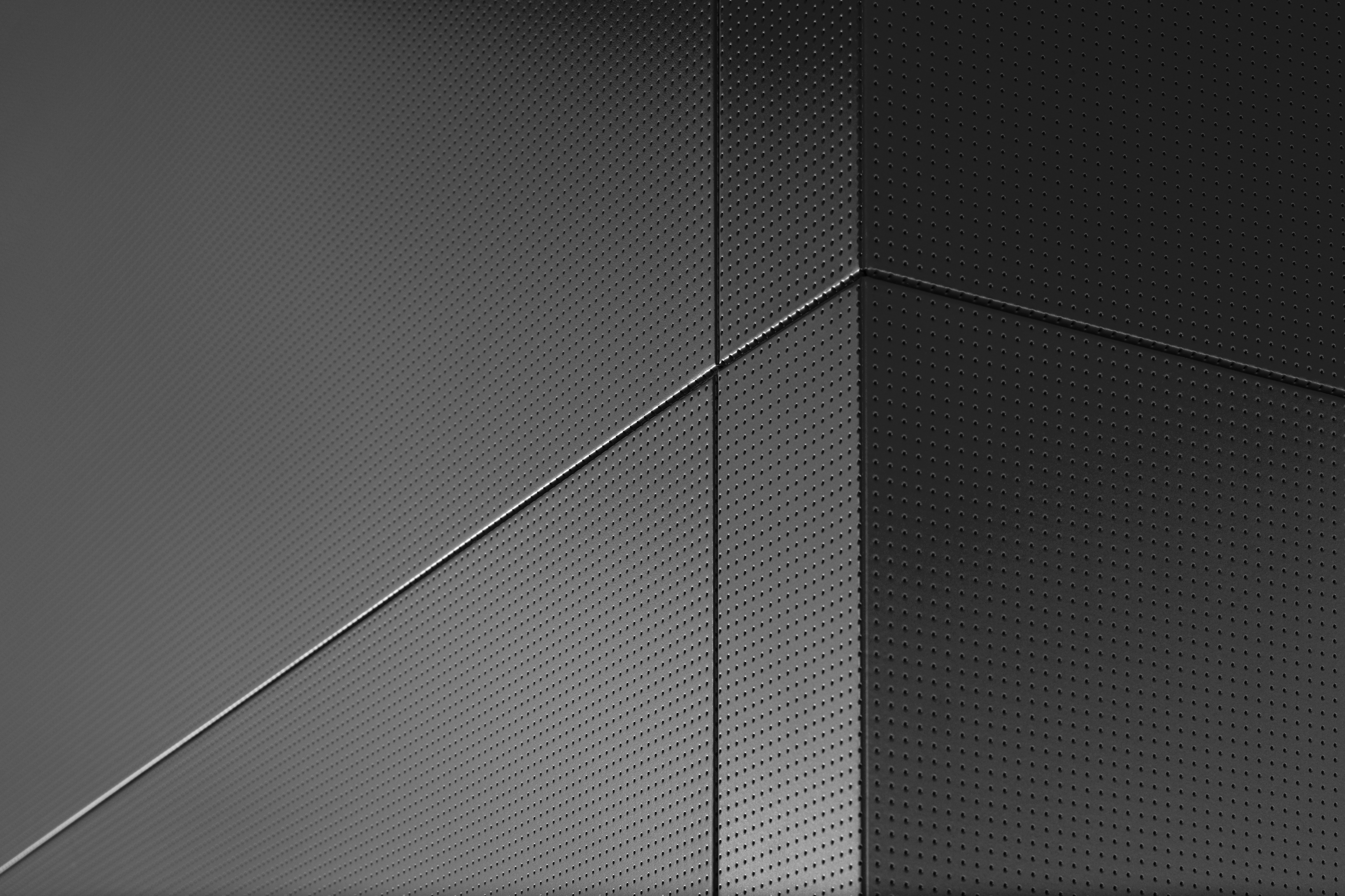 Muscat-Lrg-PTB-Tra (24).jpg