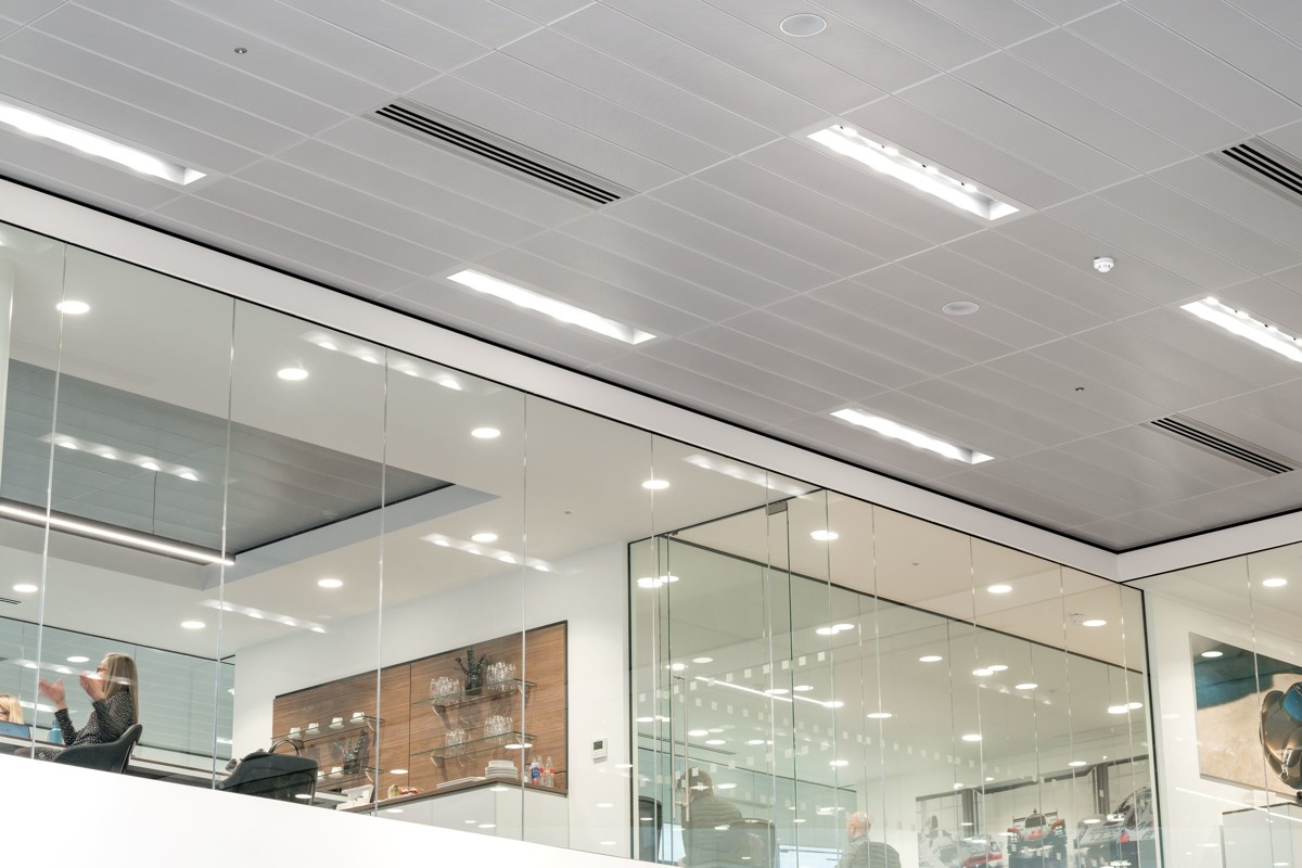 Porshe SAS120 Ret Medium (6)