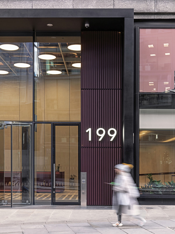 199 Bishopsgate Med (17)